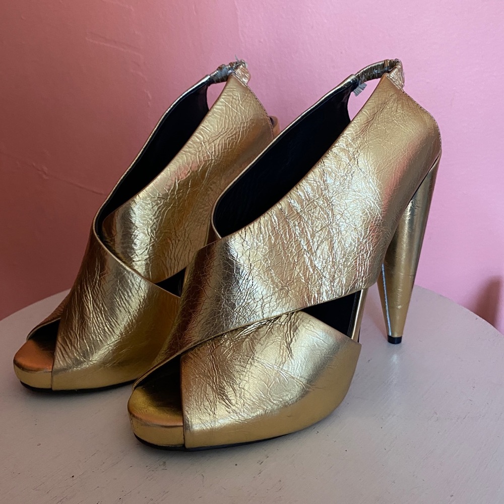 Jeffrey Campbell Gold Peep Toe Platform Chandra-8
